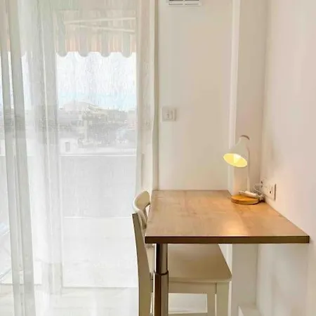 Le Greco : 6 Prs, 3 Ch, Parking, Clim * Antibes
